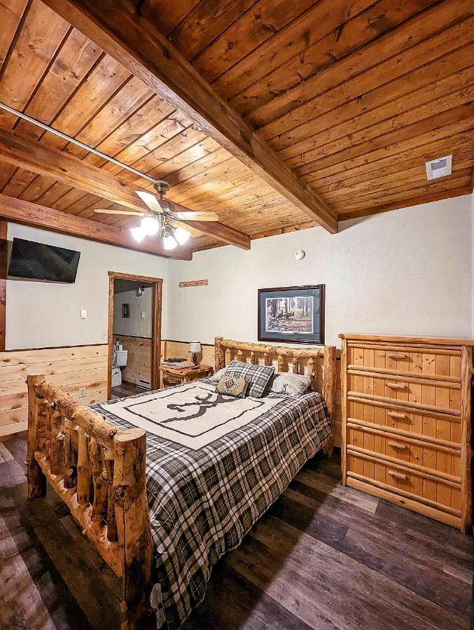 The Lodge At Devils Tower Экстерьер фото