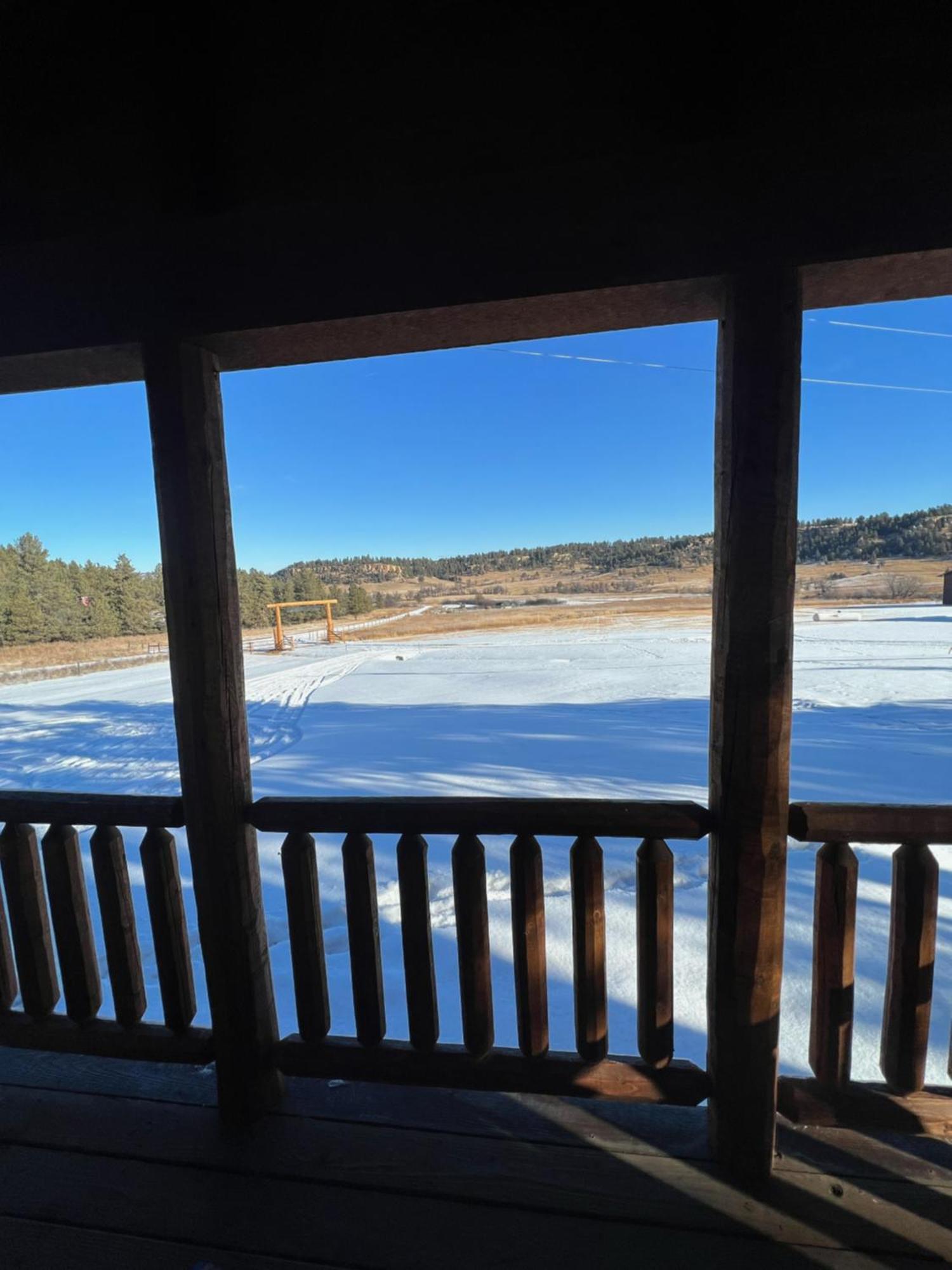 The Lodge At Devils Tower Экстерьер фото
