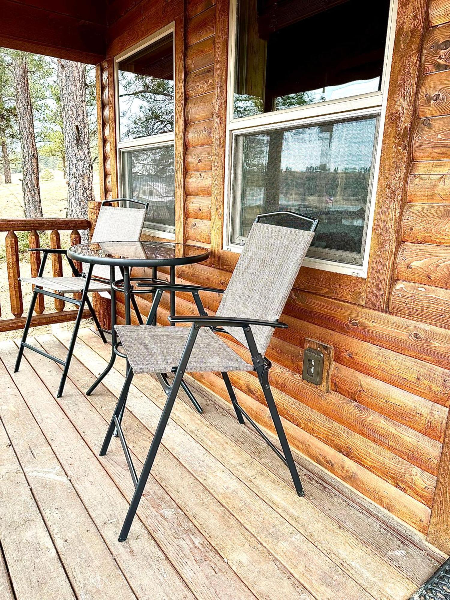 The Lodge At Devils Tower Экстерьер фото